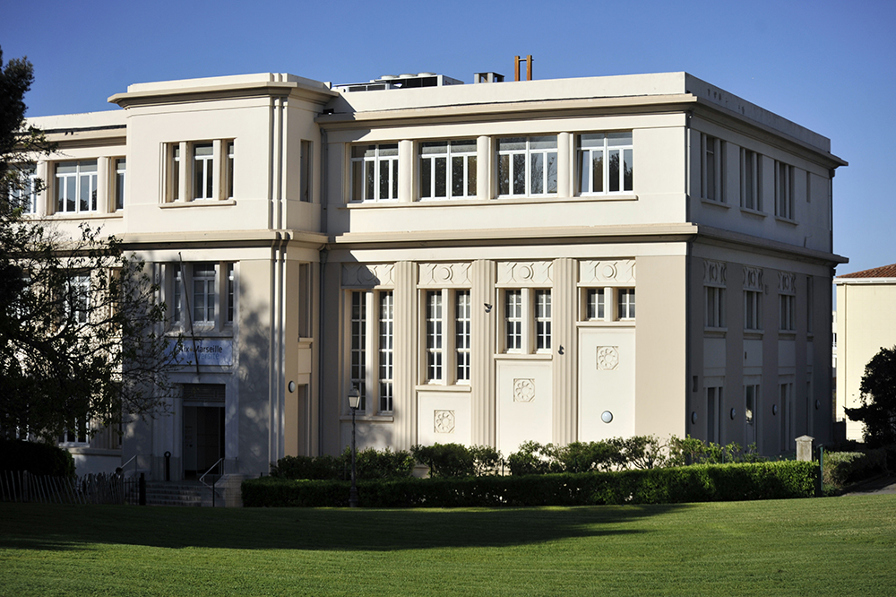 Ancien Institut de Médecine Tropicale des Armées du Pharo