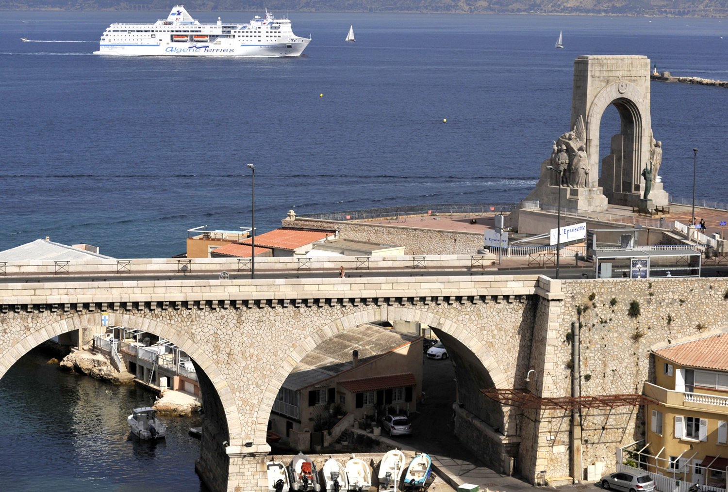 Corniche du Président-John-Fitzgerald-Kennedy, balcon sur la Méditerranée