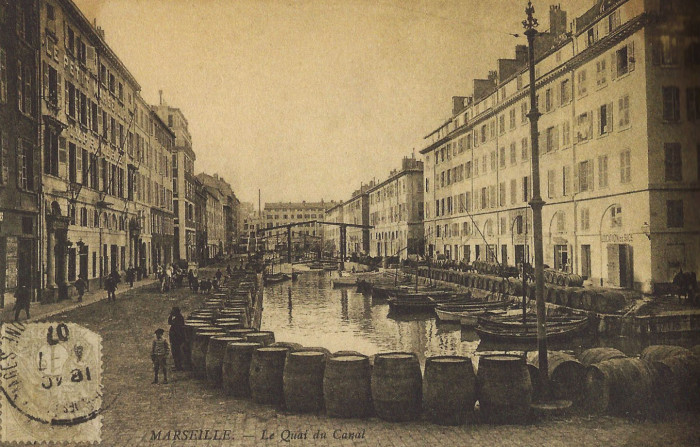 Cours Etienne d'Orves, Marseille, Provence, Cafés, Restaurants, Expos