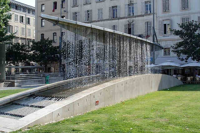 Fontaine du Bateau
