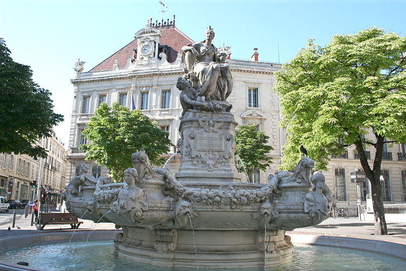 Fontaine Estrangin, le don à la Ville de Marseille