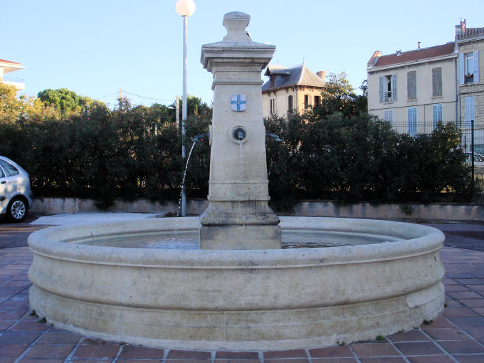 Fontaine Place Albert Durand