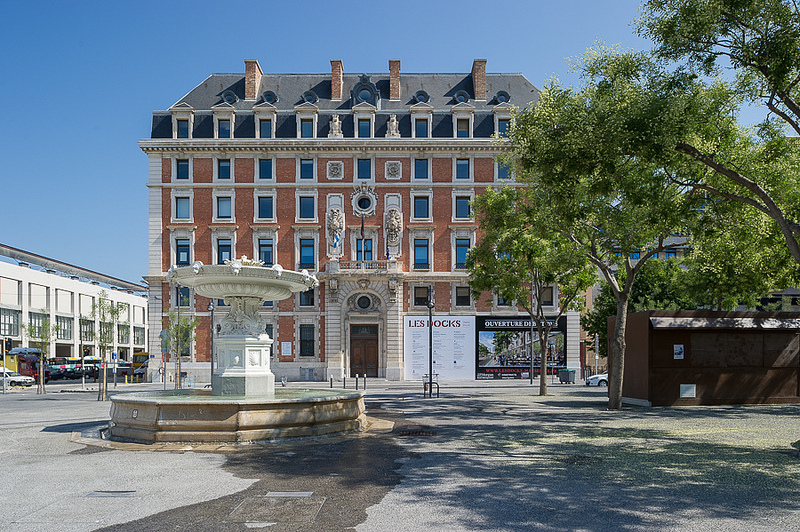 Fontaine Coste, Place de la Joliette