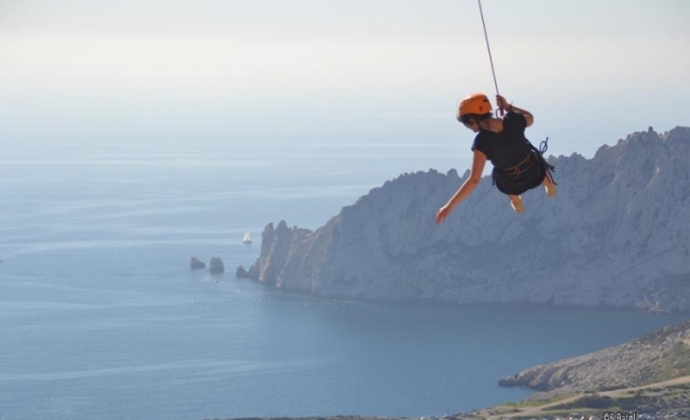 Saut Pendulaire depuis la Grotte de l’Ermite