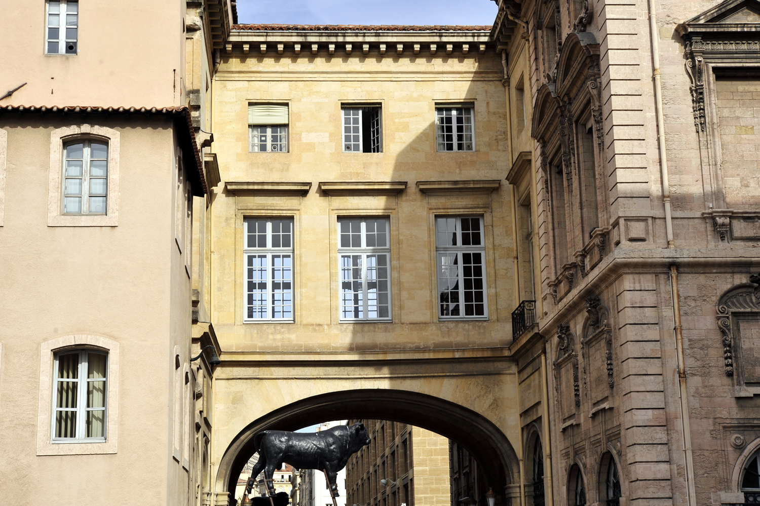 Le Porche à l’italienne de la Mairie