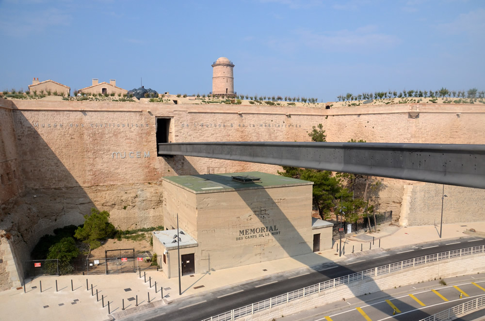 Du Mémorial des Camps de la Mort au Mémorial des Déportations