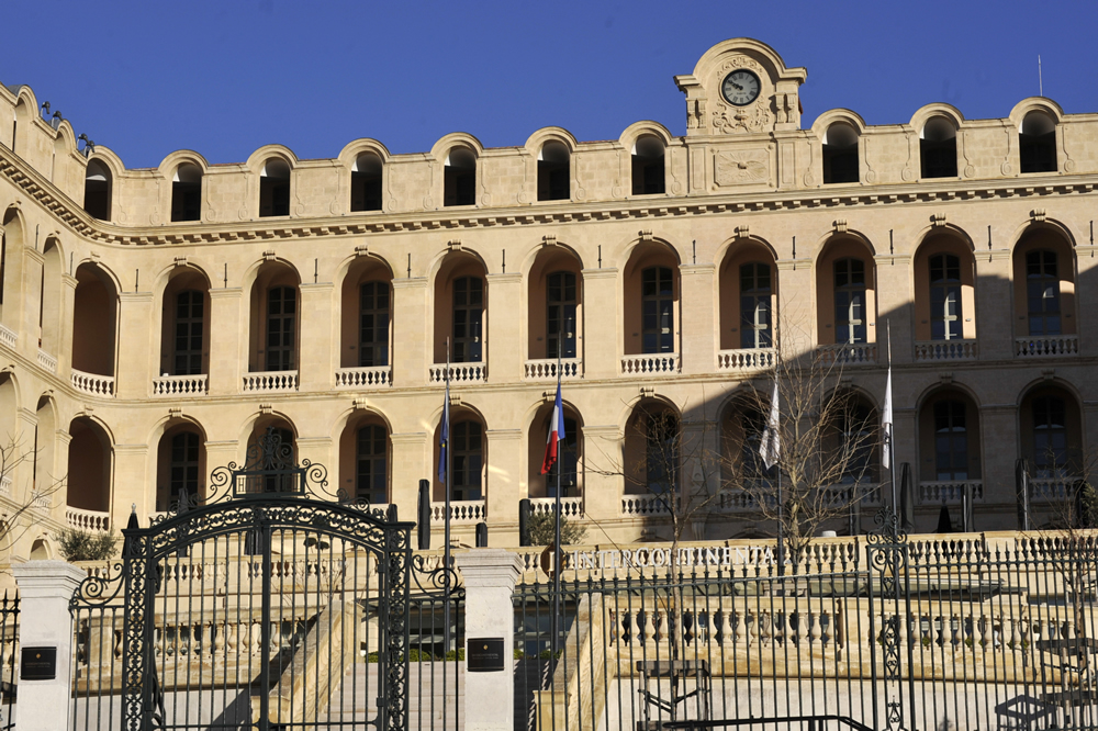 Hôtel-Dieu, d’un hôpital pour nécessiteux à un 5 étoiles