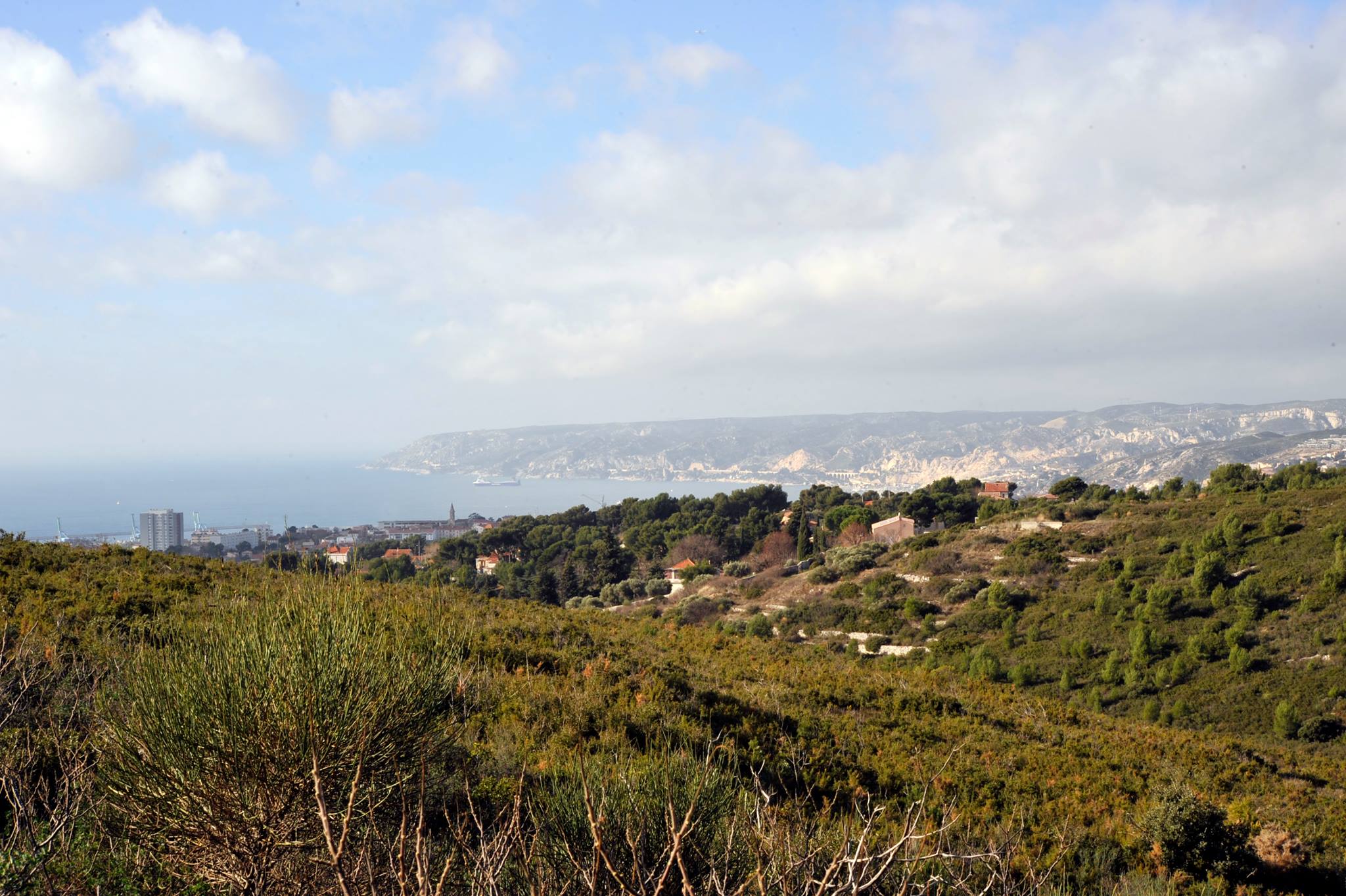 Plateau de la Mûre, Panorama à 360° sur Marseille