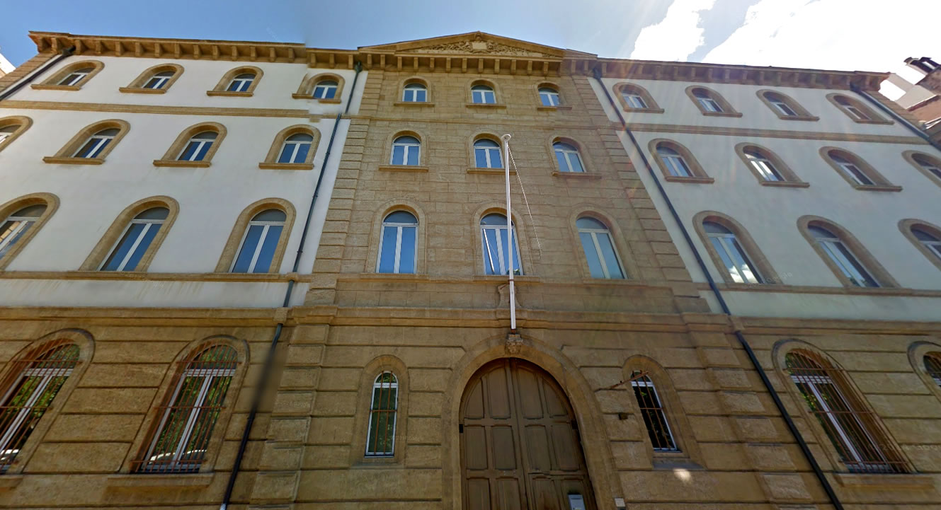 Caserne de Gendarmerie du Prado, Palazzo Prado, Fernand Charpin