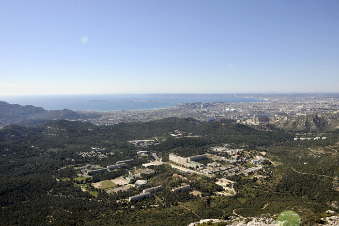 Mont Puget, le point culminant des Calanques de Marseille Mont Puget, le point culminant des Calanques de Marseille