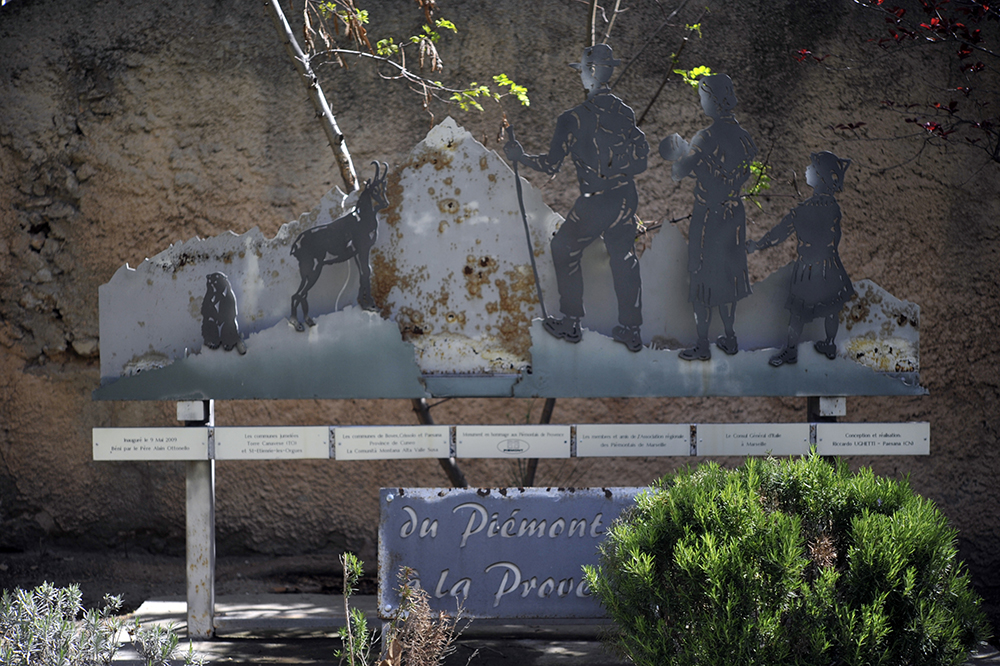 Monument aux Piémontais de Provence