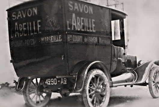 Huileries Savonnerie L’Abeille & le Tunnel Secret