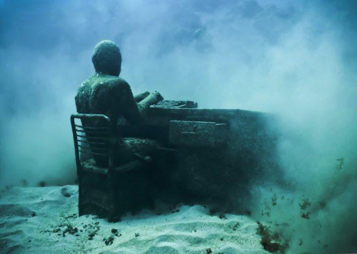 musee-subaquatique-de-marseille-jason-decaires-taylor-4