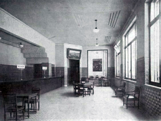 Le Castel Héritage, Ancien Siège de la SNCM, Agence de la compagnie générale Transatlantique, Marseille Le Castel Héritage, Ancien Siège de la SNCM, Agence de la compagnie générale Transatlantique, Marseille