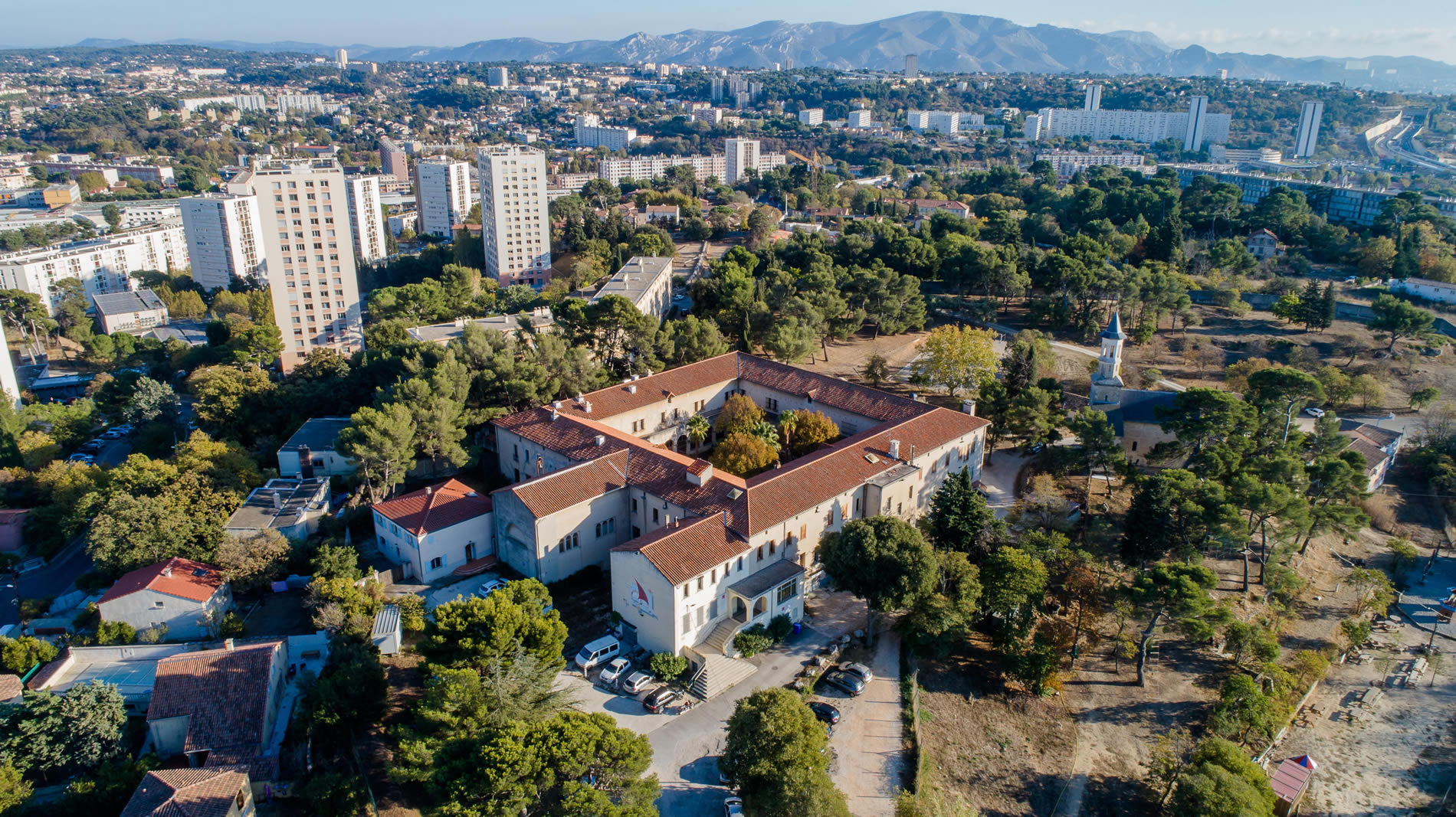Le Cloître Saint-Jérome, Pôle d’innovation économique et sociale