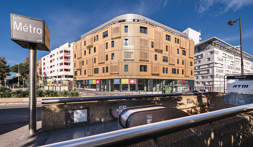 Ywood Docks Libres, Le Plus Grand Immeuble de Bureaux en Bois de France